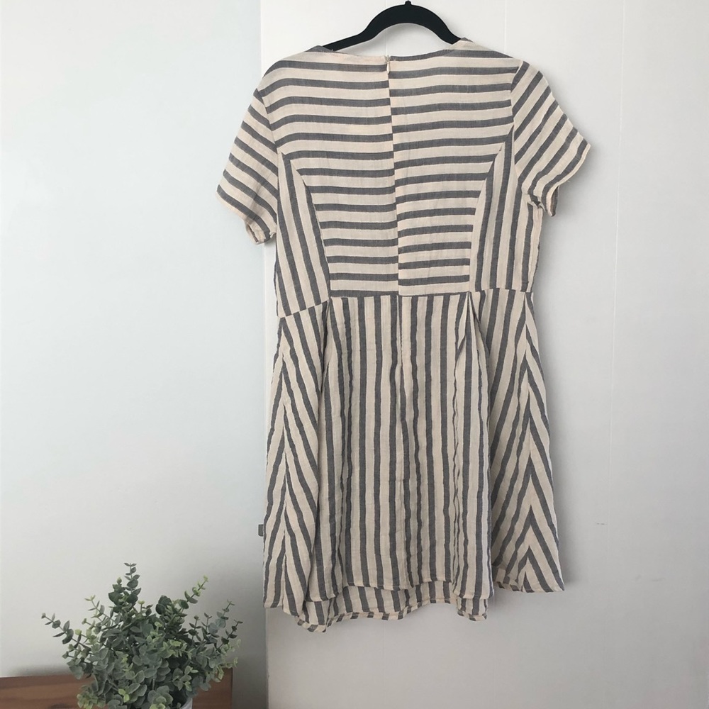 Cotton Spring Dress - Picture 2 of 2